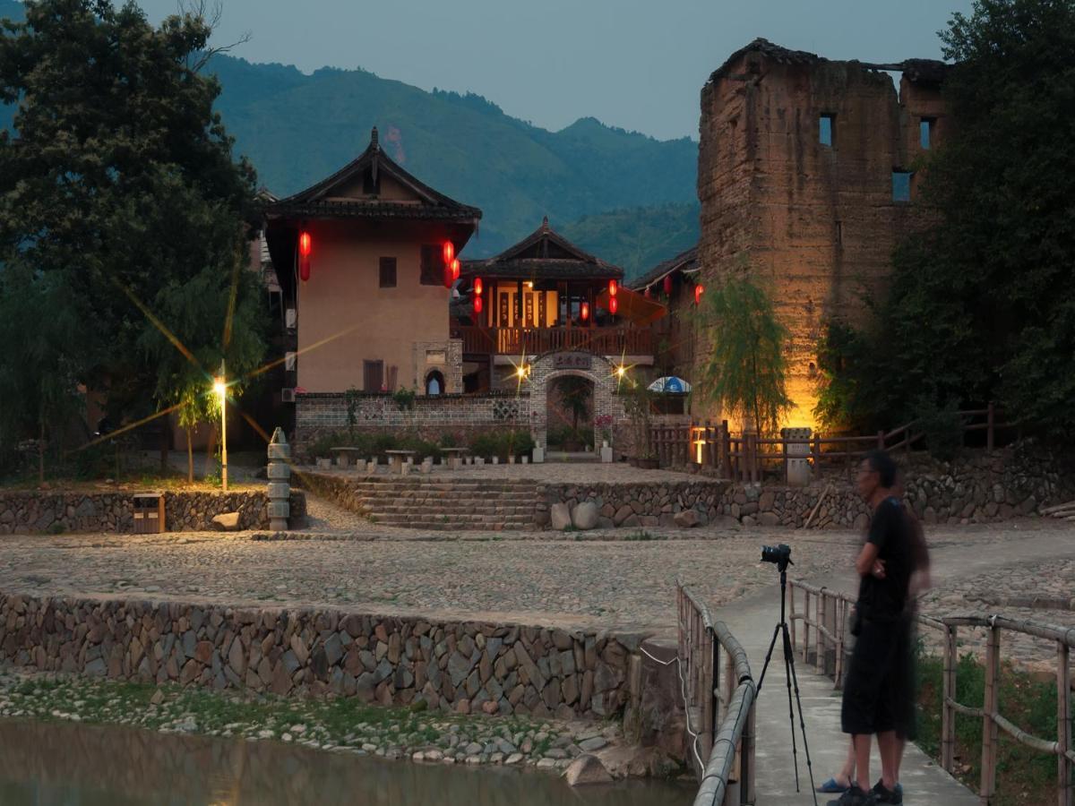 Nanjing Tulou Yunshuiyao Sheying Homestay Extérieur photo